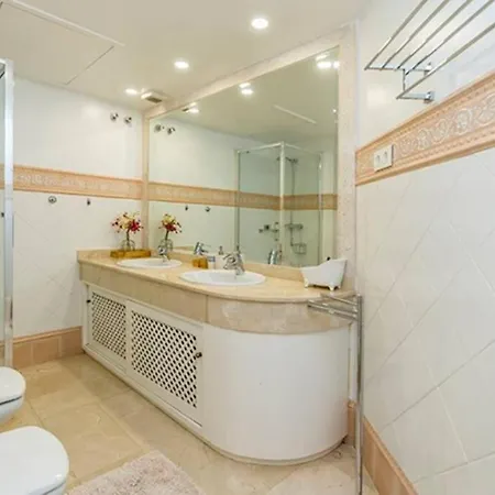 דירה Fantastic In First Line Beach